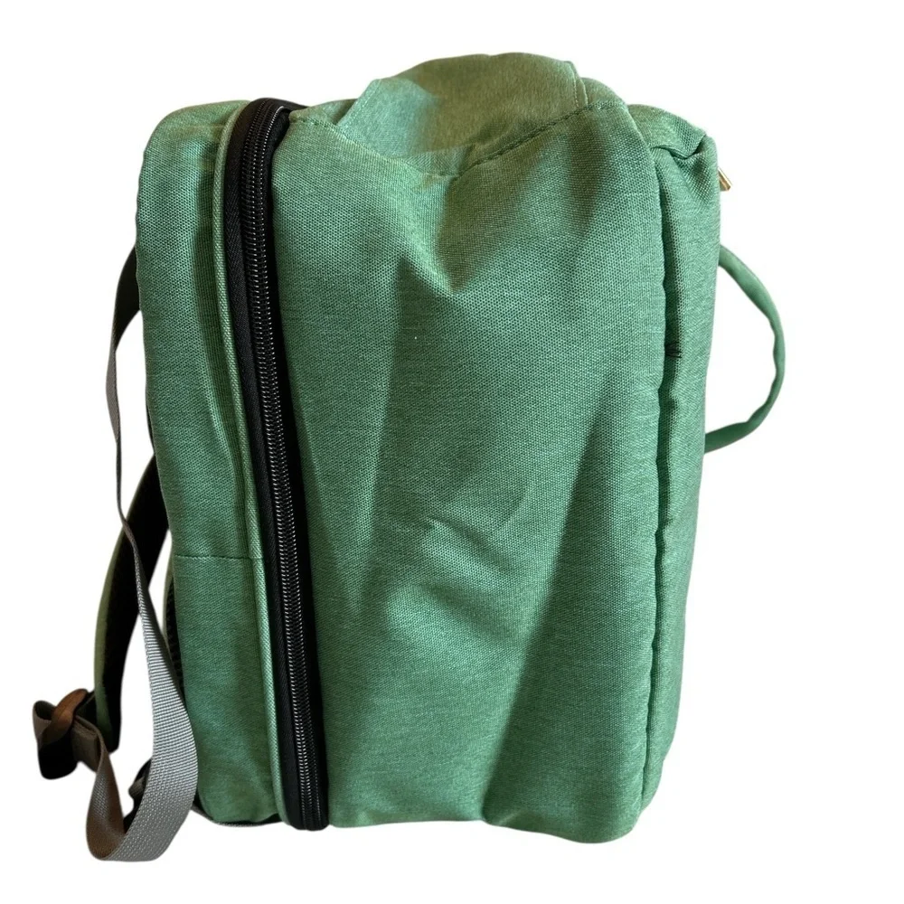 LEQUEEN Baby Diaper Bag Waterproof Backpack Portable Crib Changing Station EUC.